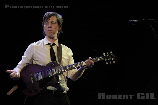 BILL CALLAHAN - 2010-02-12 - PARIS - Cafe de la Danse - 